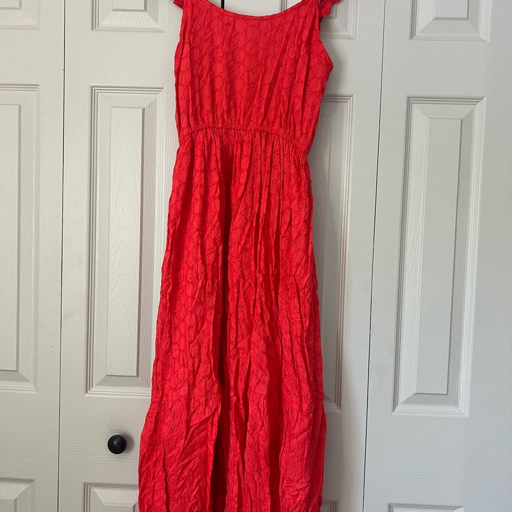 Elegant Red Lace Maxi Dress